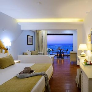 Chambre Supérieure au Bord de la Mer