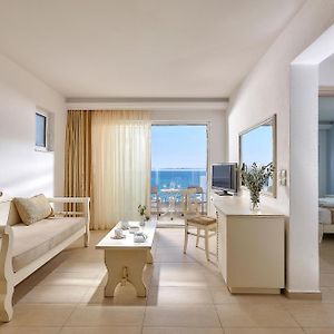 Premium Family 2 Rooms Sea View